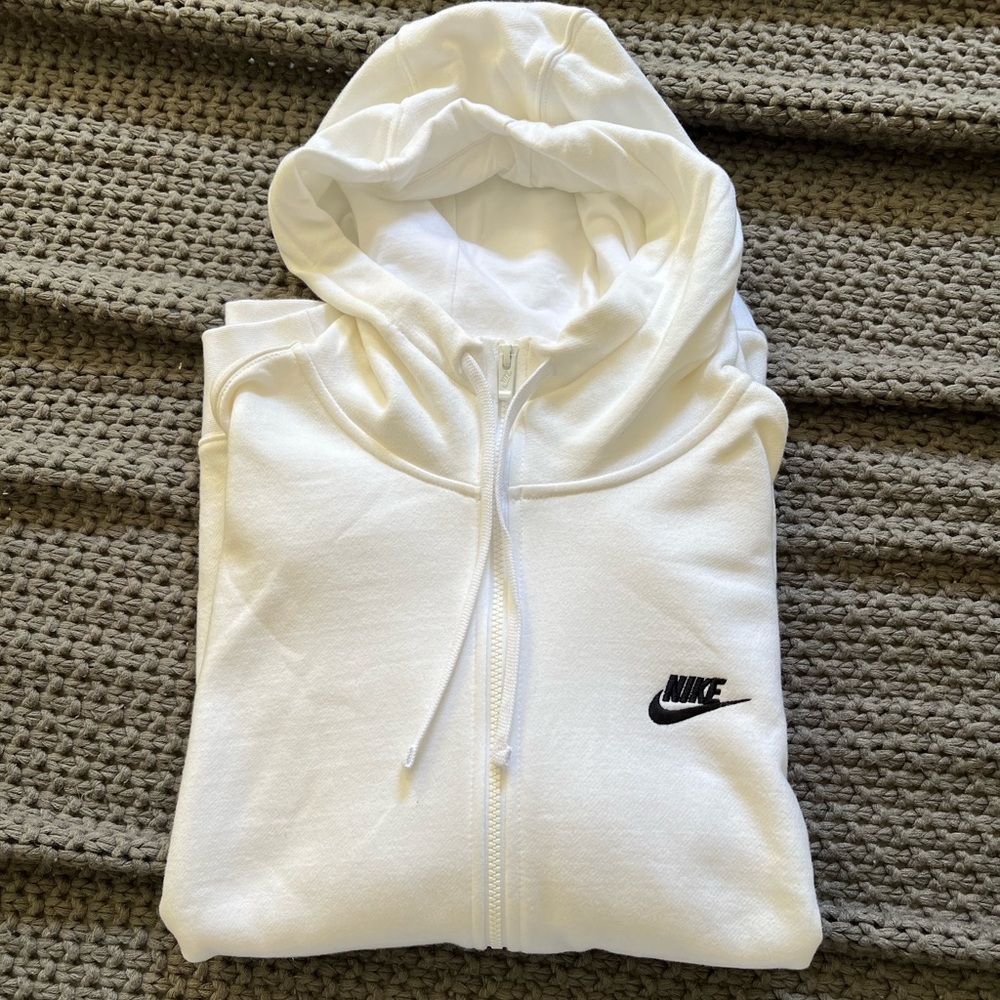 White Nike Zip-Up